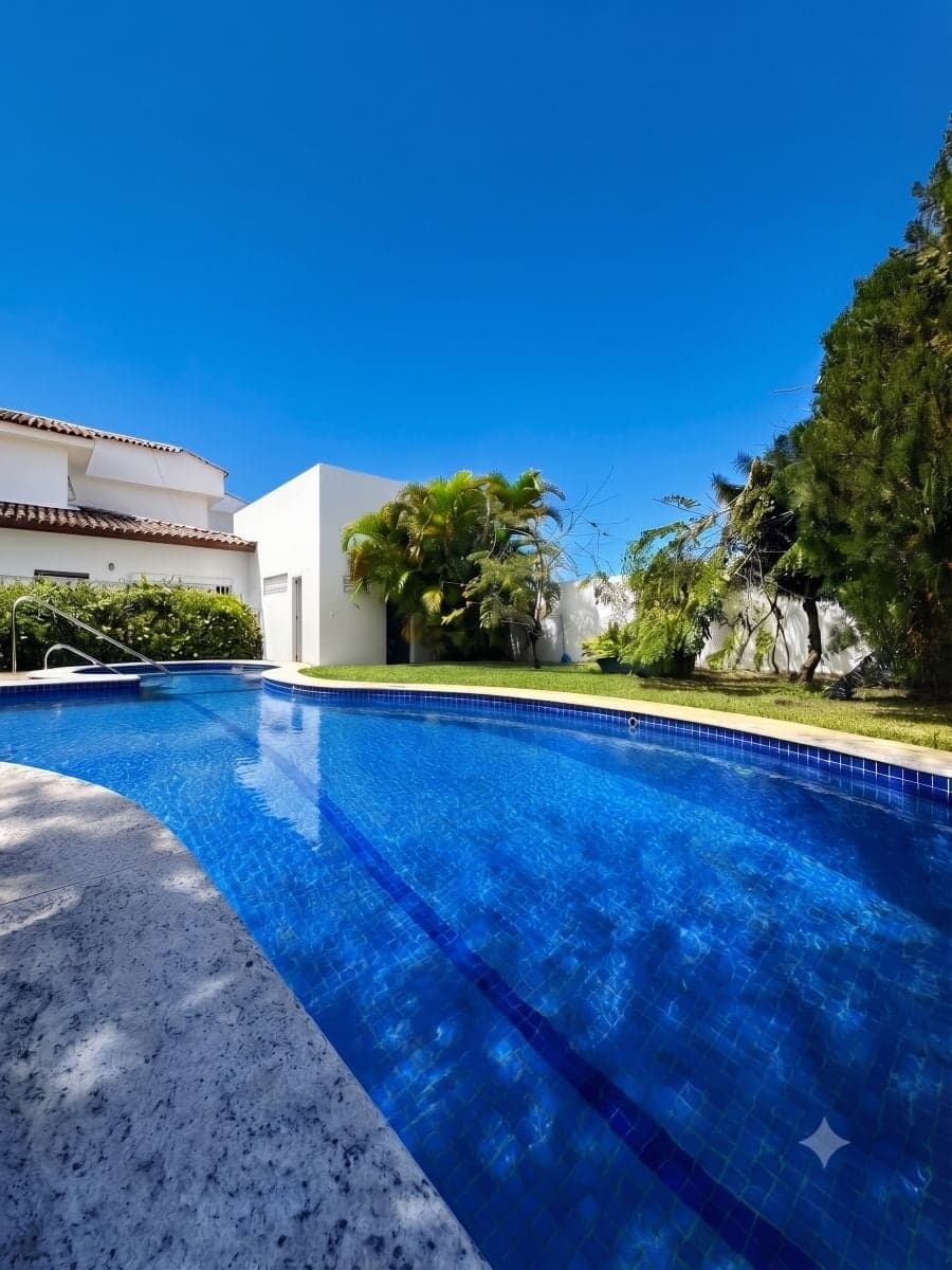 Casa de Alto Padrão no Condomínio Reserva Buscaville